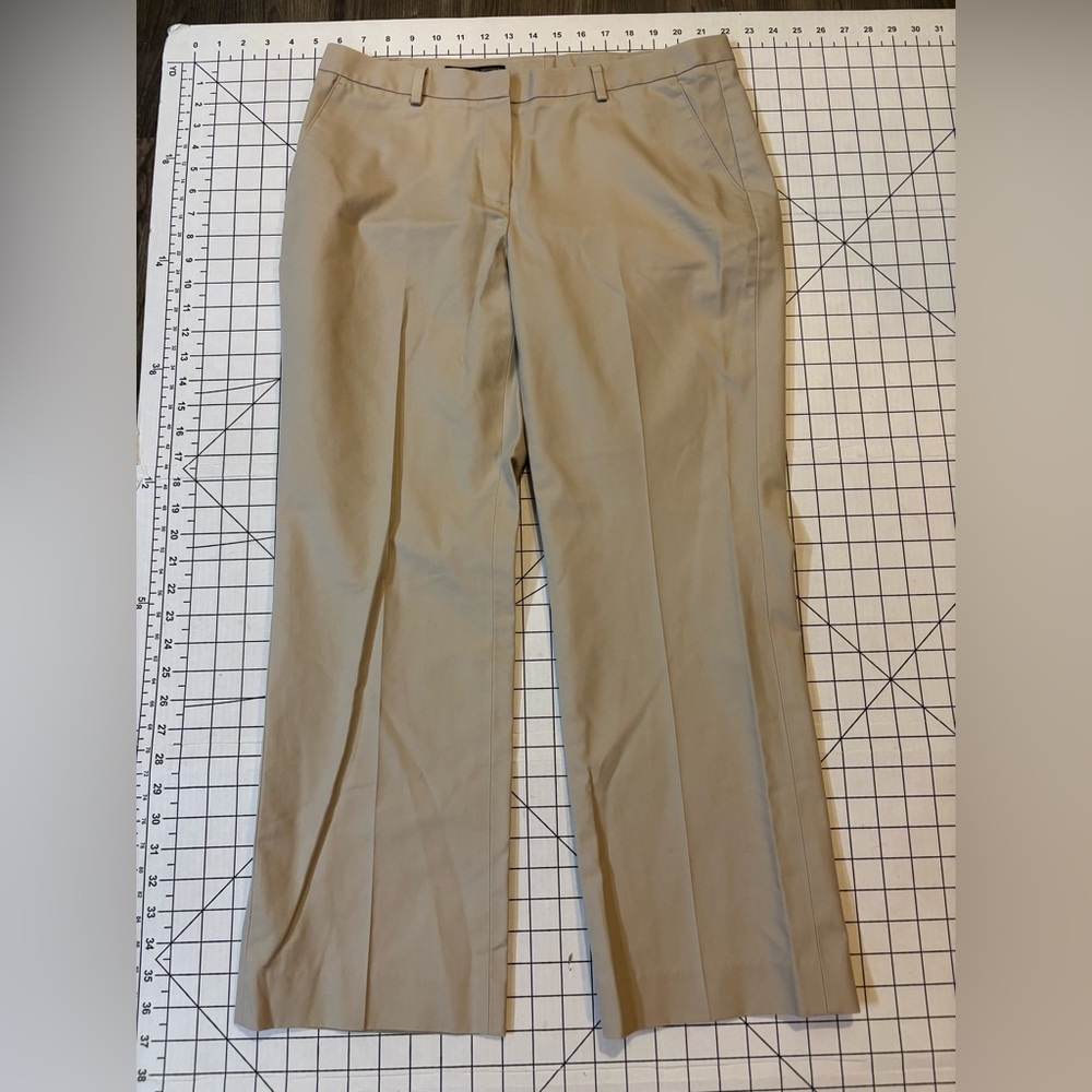 346 Brooks Brothers Women’s Size 8 Beige Advantage Chino Pants